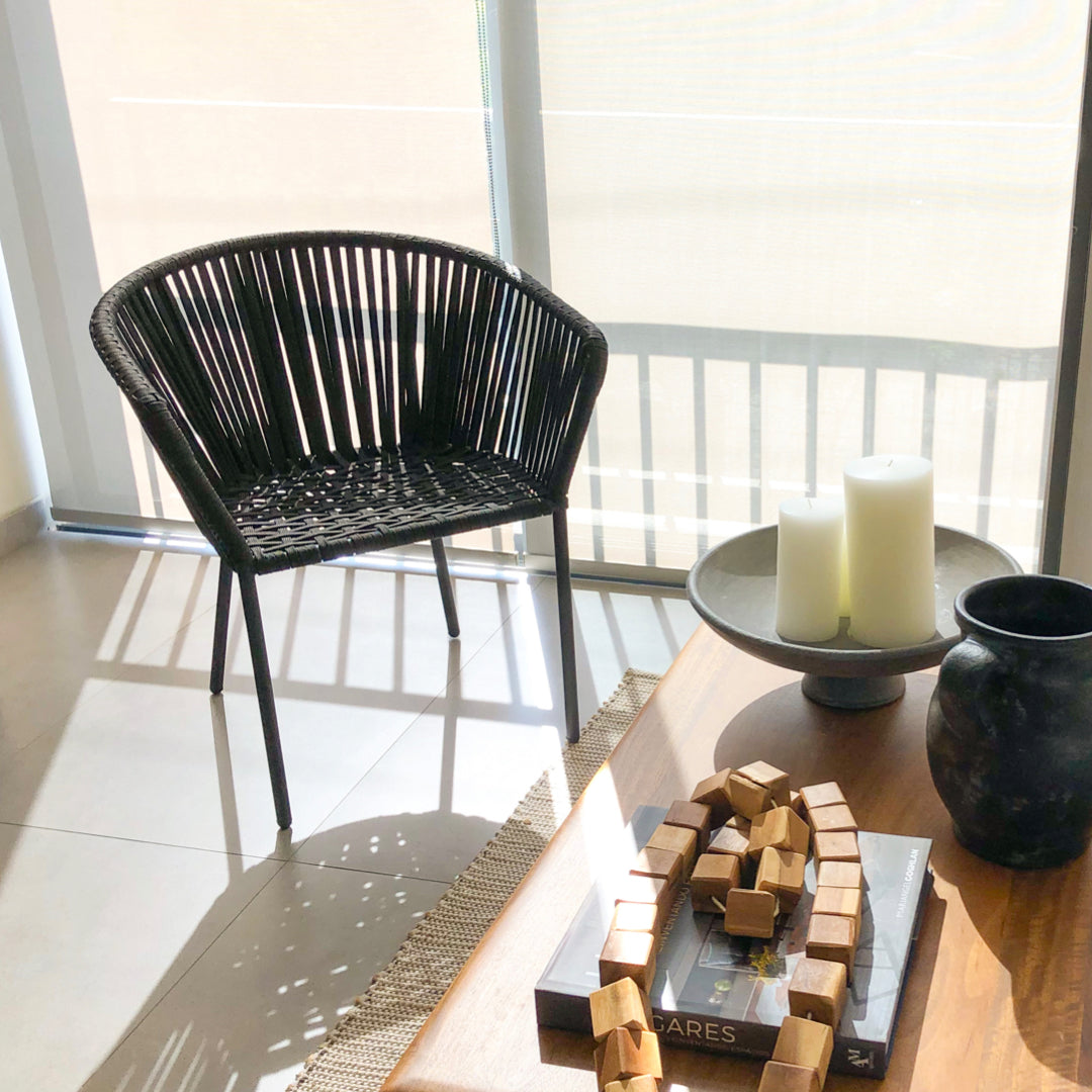 Silla Tejida estilo Capri Negra